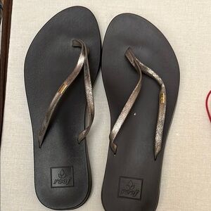 Reef Women's Pewter Slim Sandals Flip Flop